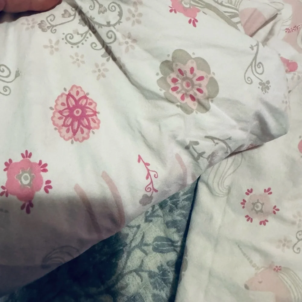 Pottery Barn Pink and White Unicorn Duvet Cover Set